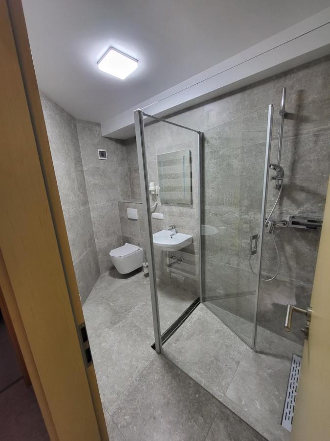 Alpinaflat Aparthotel โรเซินไฮม์ ภายนอก รูปภาพ